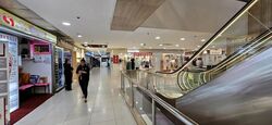 Scotts Road (D9), Retail #576554701